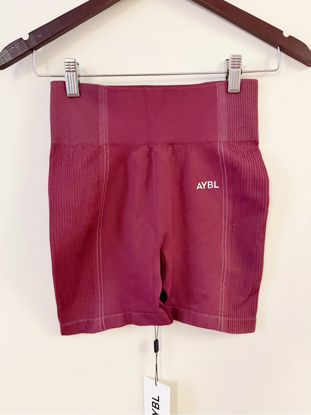 AYBL Reflex High-Waist Seamless Bike Shorts in Plum Size Medium NEW - Picture 3 of 11